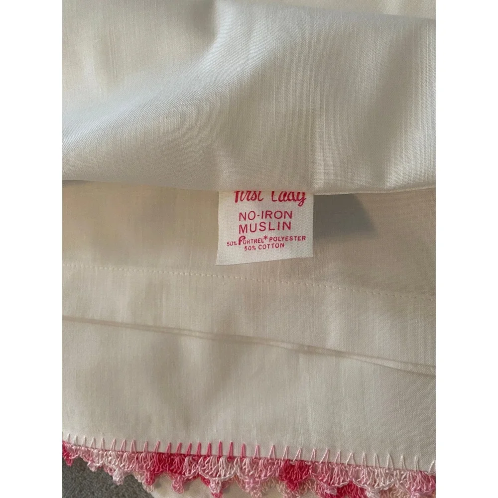 First Lady Sheet Set Full White Pink Rose Embroidered Crochet Trim VTG Muslin